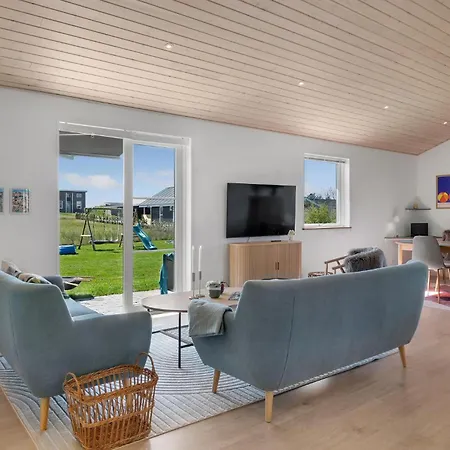 度假居 Lovely In With Wifi